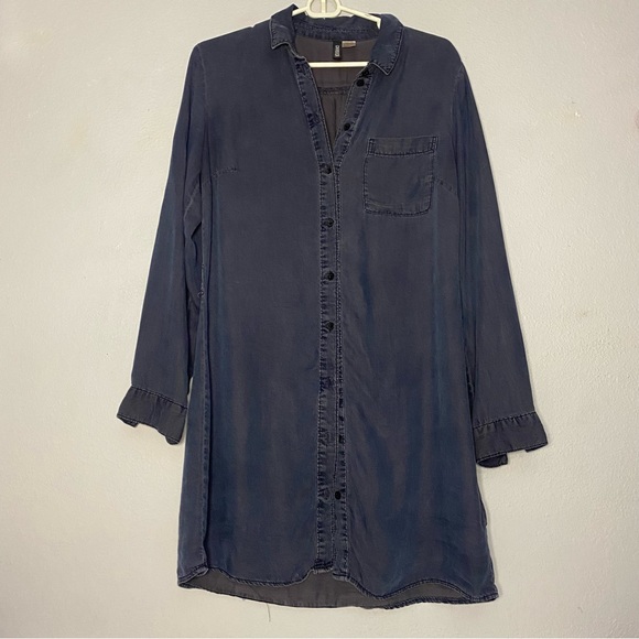 Divided H&M | Women's Dark Gray Long Sleeve Button Down Shirt Size 8 - Picture 1 of 12